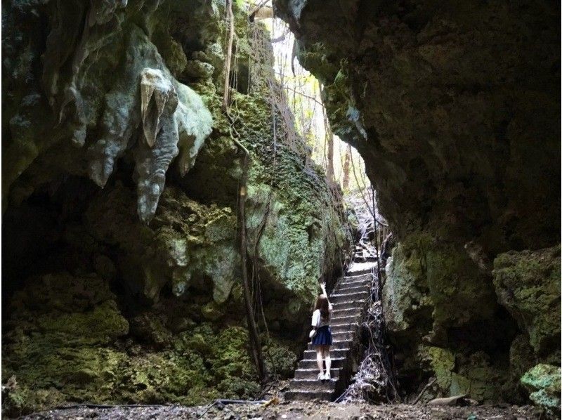【沖縄・伊良部島】絶景と秘境を巡るドライブ&フォト撮影ツアー《3時間半コース》の紹介画像