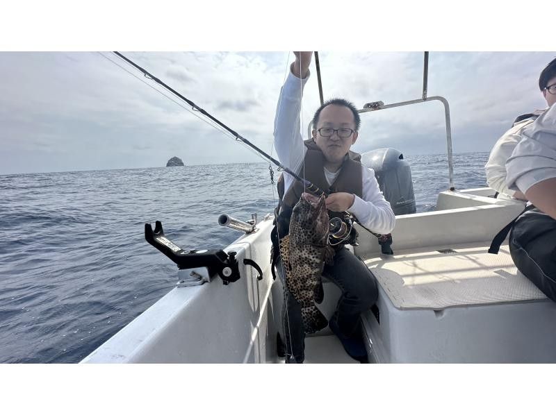 【貸切】家族・グループ向けフィッシング4時間《釣れた魚を食べられる》の紹介画像