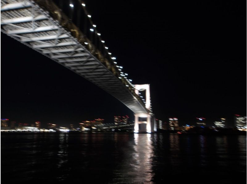 【東京・港区】5/31（日）開催！レインボーブリッジ夜景ウォーク＆お台場ビーチヨガ体験 集合場所:ゆりかもめお台場海浜公園駅の紹介画像