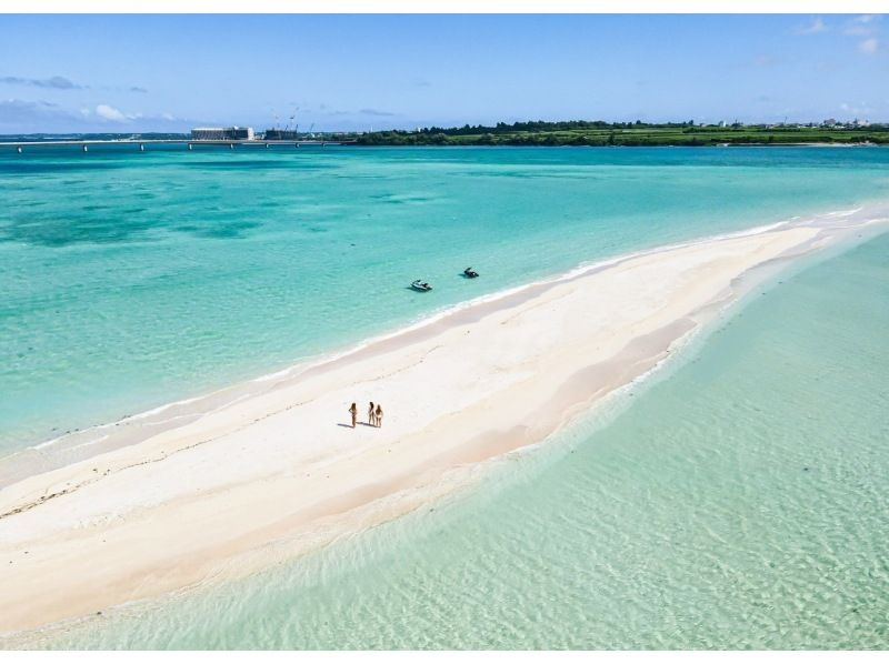 [Winter only | Miyakojima] Uni Beach Landing Tour with Drone Photography | Jet Ski Experienceの紹介画像