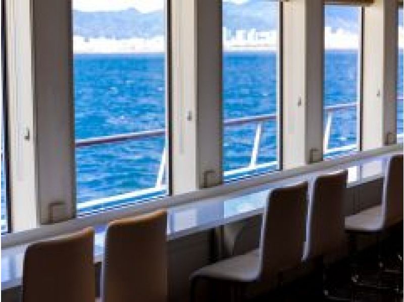 Love Live! 合作推出的「暢飲遊輪」活動，每天有 4 個遊輪班次可供選擇（午餐、下午茶、黃昏或夜間）。の紹介画像