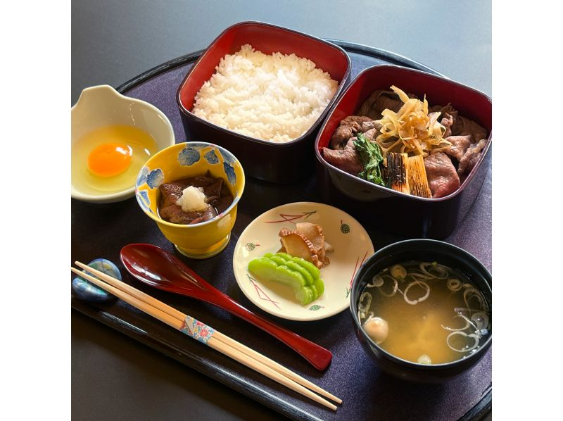 【秋田・角館・田沢湖】どんぶく貸し出し＋昔遊び体験＋お食事（秋田錦牛のすきやき重）＋温泉入浴の紹介画像