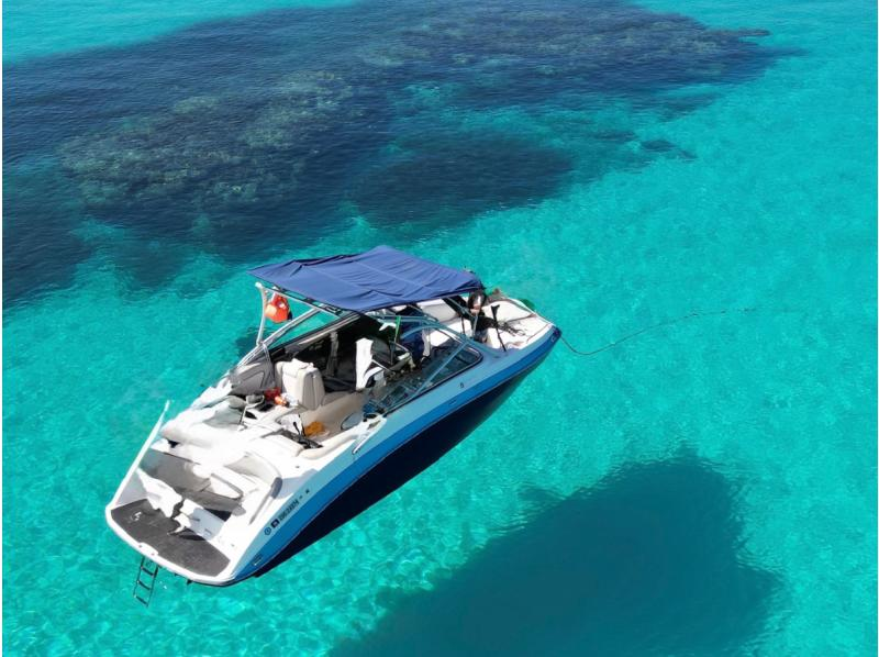 【石垣島 / 1日遊】「幻影島登陸之旅！」浮潛+拖曳套餐 「貪婪之人」的完美選擇！免費贈送照片☆の紹介画像