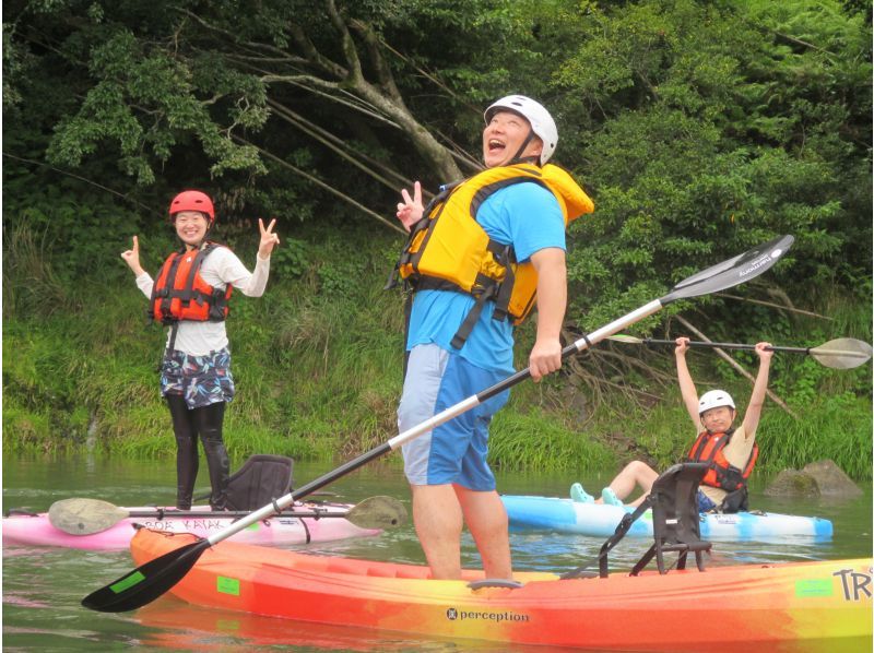 【高知・四万十・カヤック・川下り】（4月～11月）雄大な自然と四万十川を満喫！3.5㎞川下り半日コース 画像は無料DL＋ドリンク付き♪の紹介画像