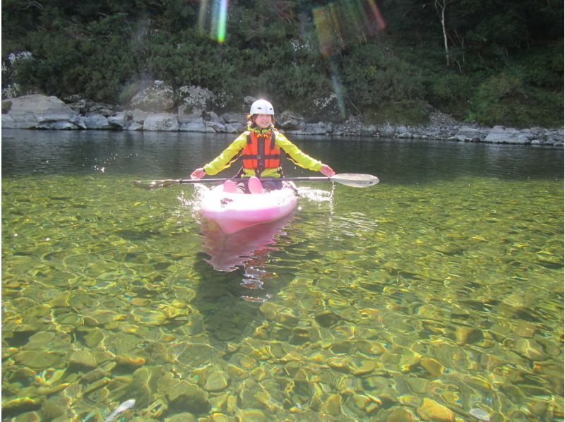 【高知・四万十・カヤック・川下り】（4月～11月）雄大な自然と四万十川を満喫！3.5㎞川下り半日コース 画像は無料DL＋ドリンク付き♪の紹介画像