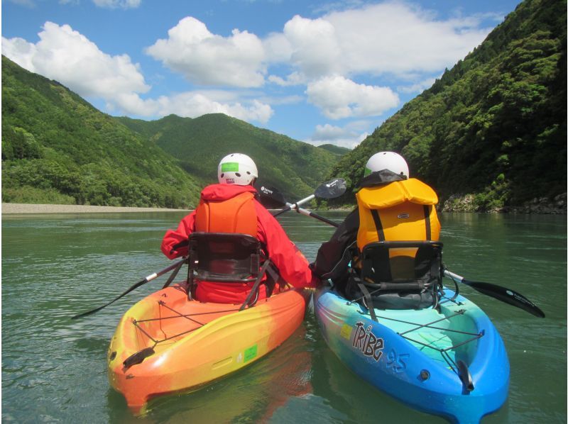【高知・四万十・カヤック・川下り】（4月～11月）雄大な自然と四万十川を満喫！3.5㎞川下り半日コース 画像は無料DL＋ドリンク付き♪の紹介画像