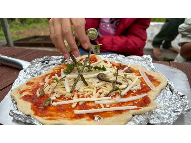 "Northern Okinawa Island" Survival Mission Tour! A packed tour that includes jungle food hunting, fishing, and fire-making pizza making. Recommended for children and families.の紹介画像