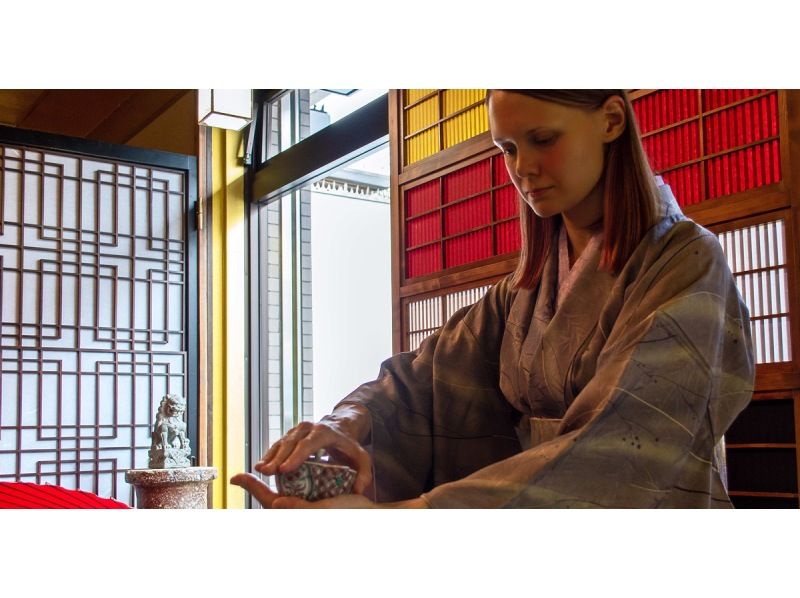 【京都・東山】一味違った茶道体験！和菓子と楽しむ煎茶道のお手前観賞（手ぶらOK・初心者歓迎）の紹介画像