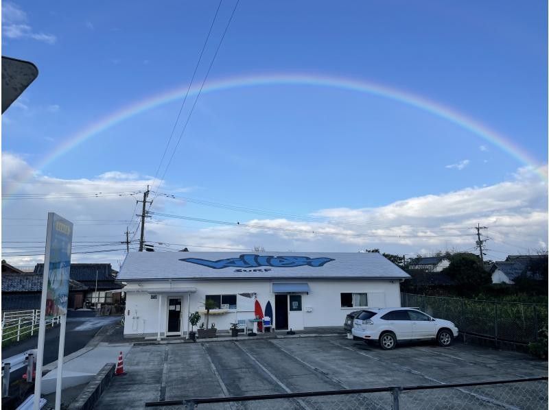 【宫崎县青岛】在宫崎美丽的大海中体验特别的冲浪之旅～欢迎初学者、家庭和情侣！の紹介画像