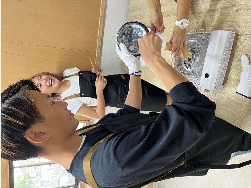 【沖縄・宮古島】〜都合の良い時間で予約可能〜宮古島の海水から作る塩作り体験☆宮古空港から車で5分の好立地なので最終日の体験もおすすめ♪の紹介画像