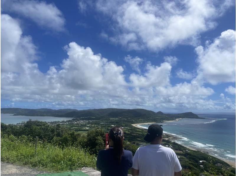 【奄美大島　秘境大冒険ツアー】完全貸し切り！　世界遺産の森の魅力詰め合わせ！　生命の巨木トレッキングと神秘の滝で川遊び！の紹介画像