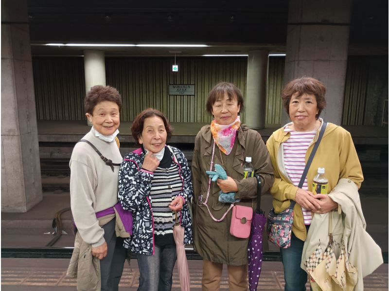 【人気No2】成田空港の2つの異空間トンネル探検★都会の秘境駅と滑走路下のトンネルも見学★お一人様やリクエスト予約歓迎の紹介画像