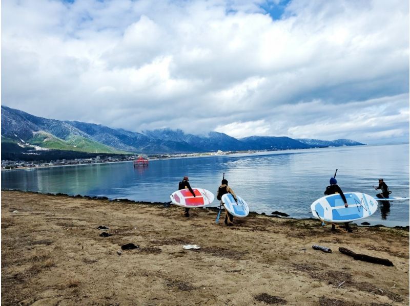 【滋賀・琵琶湖】SUP学割・貸切プラン！-新Wani Base-で水上散歩 レンタル込み！3名様以上(期間限定)の紹介画像