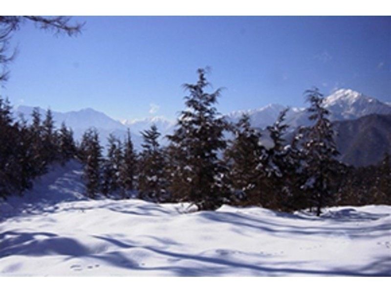 [Nagano, Omachi City Snowshoeing] English and Chinese guided tour. Enjoy the beauty of the Northern Alps foothills, only seen in winter! One-day course. Ages 8 and up.の紹介画像