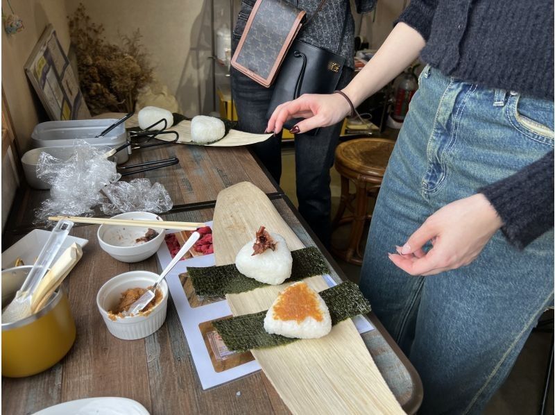 【新潟・佐渡】【島ごはんを楽しむ♪】佐渡産食材でおにぎり作り＆両津商店街散策の紹介画像