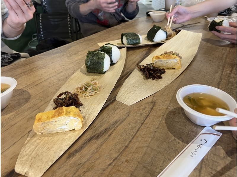 【新潟・佐渡】【島ごはんを楽しむ♪】佐渡産食材でおにぎり作り＆両津商店街散策の紹介画像