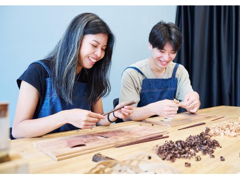 【東京・銀座】箸作りワークショップ60分＜ファミリー・カップル・女性におすすめ＞の紹介画像
