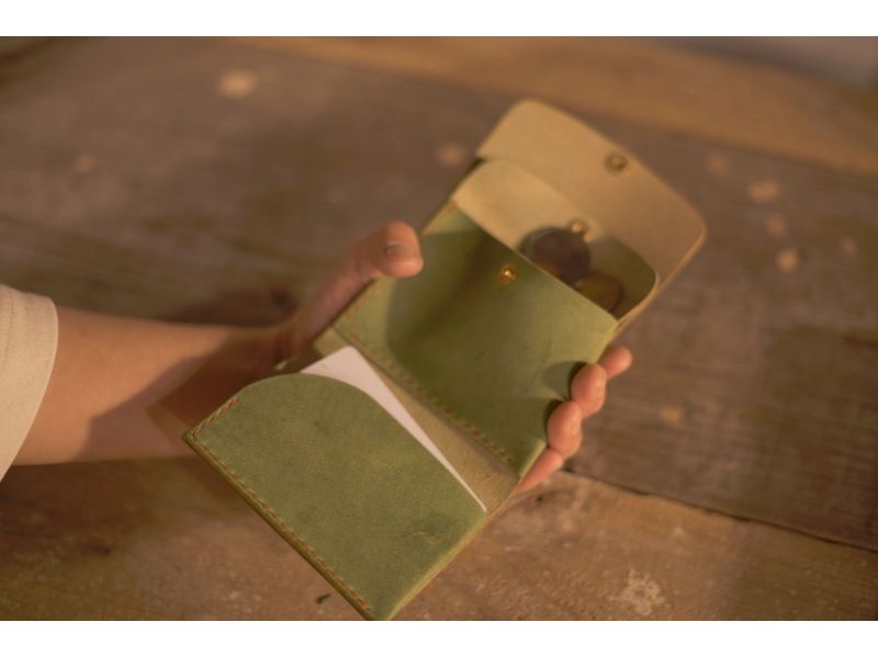 【茅ヶ崎・レザークラフト体験】 初心者でも完成できる！コンパクトウォレット作りの紹介画像