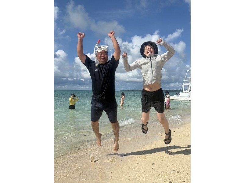 【半日/午後】ボートで行く！幻の島（浜島）上陸！&綺麗な珊瑚礁＋可愛い熱帯魚が見れる1ポイントシュノーケル！ドローン撮影無料サービスの紹介画像