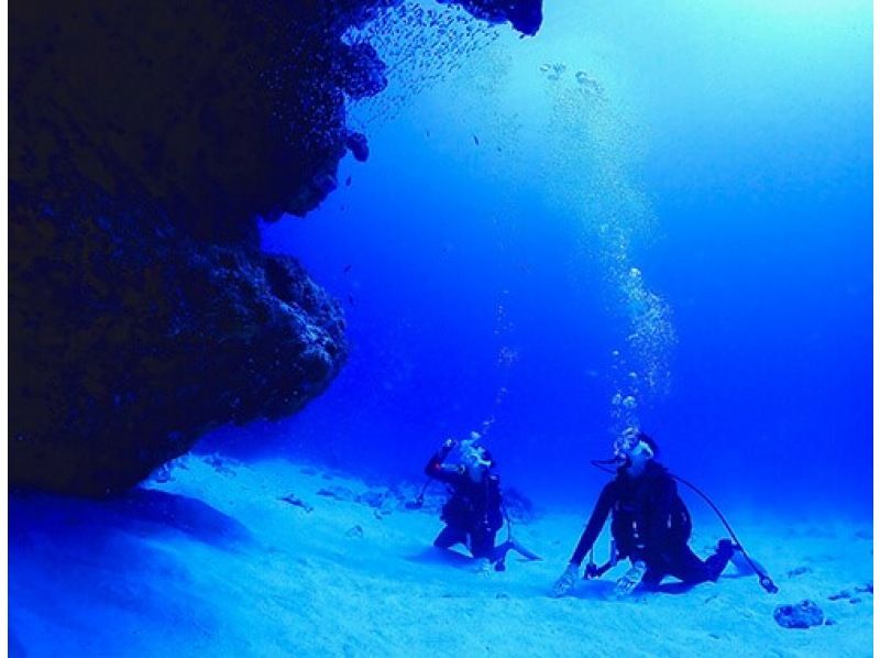 【오키나와 미야코지마】1일 10조 한정! 비경 야에 간세(야비지)로 반나절 체험 다이빙 & 스노클! 대인기 투어! <수중 사진, 픽업 무료 서비스! 〉の紹介画像