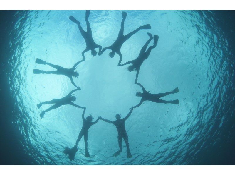 【屋久島・SUP＋シュノーケル】透明度抜群の海へ！リバーSUP＆シュノーケル1日コース。色鮮やかなサンゴや熱帯魚に包まれる感動をの紹介画像