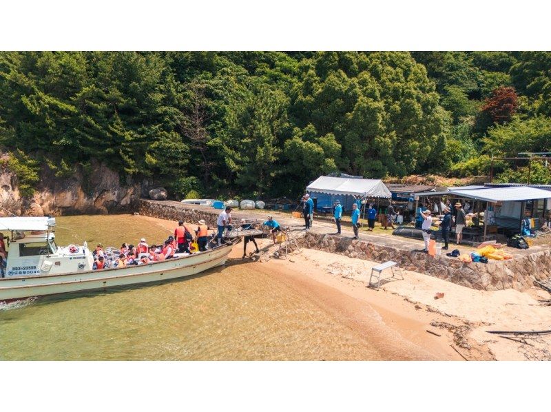 【広島・江田島】瀬戸内海最大の無人島でデイキャンプ〜大自然で遊ぼう！釣り！バーベキュー！の紹介画像