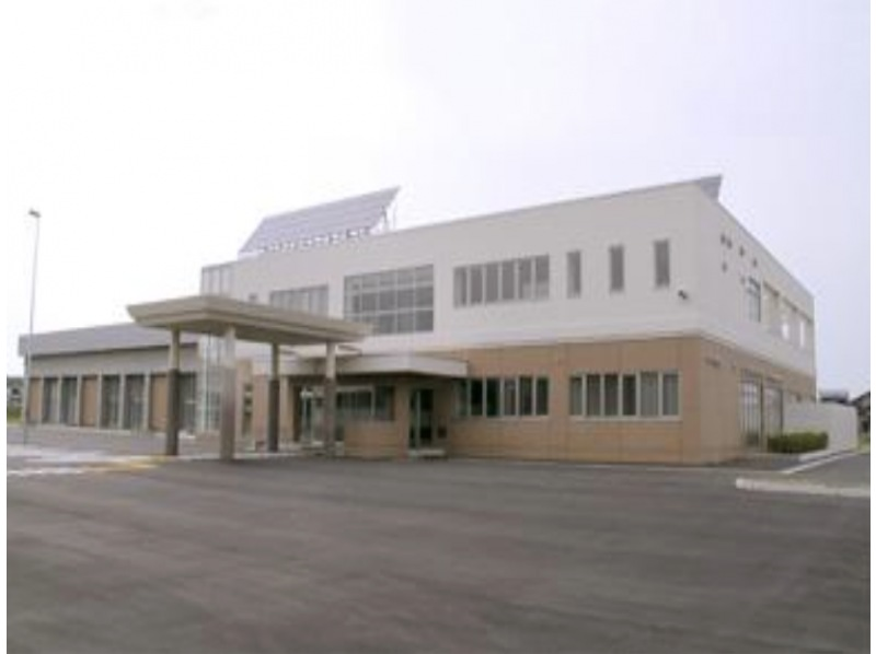 【青森・下北／三沢】東北町小川原湖畔でガイド付きスノーハイク体験！（ガニ汁テイクアウトチケット・温泉入浴券付き）の紹介画像