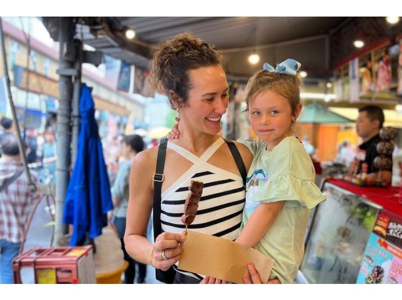 [โตเกียว, ตลาดสึกิจิ] ทัวร์ชมตลาดสึกิจิ (ใช้เวลา 2 นาทีจากทั้งสถานีรถไฟสายฮิบิยะและสายโทเอะโอเอโดะ)の紹介画像