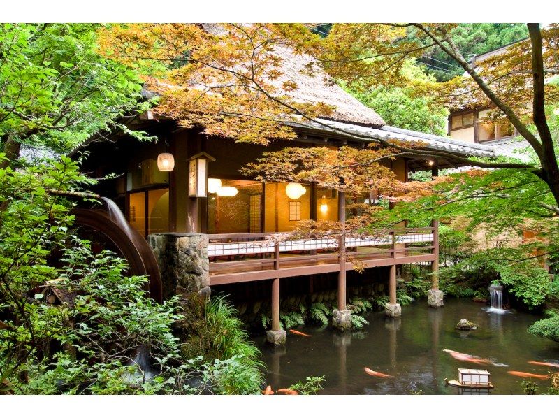 【東京，高尾山】藥王院&times;烏海鳥山特別活動 | 跟隨僧侶參拜、品嚐護摩火、體驗地爐料理的特別經歷の紹介画像