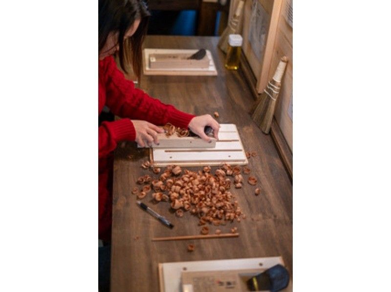 [เกียวโต, กิออน] ประสบการณ์การทำตะเกียบ ~ สำหรับมือใหม่และครอบครัว / ประสบการณ์ผ่อนคลายの紹介画像