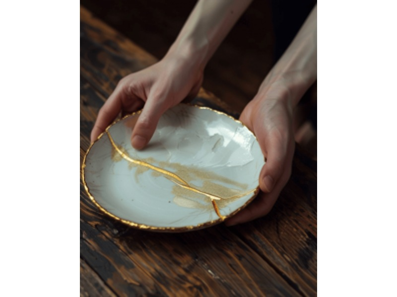 【京都祇園】金繕體驗－用金粉修復陶瓷器皿！與家人朋友一起享受日本傳統工藝！の紹介画像