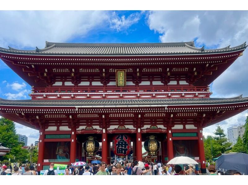 【東京・浅草】浅草寺ツアー・カップルや家族や友達とおみくじで運を試して、仏教の習慣と浅草の昔話や歴史を知りましょう！の紹介画像