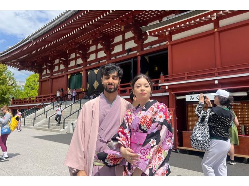 【東京・浅草】浅草寺ツアー・カップルや家族や友達とおみくじで運を試して、仏教の習慣と浅草の昔話や歴史を知りましょう！の紹介画像