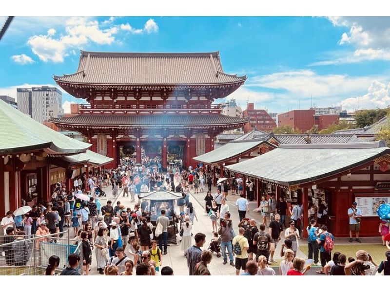 【東京・浅草】浅草寺ツアー・カップルや家族や友達とおみくじで運を試して、仏教の習慣と浅草の昔話や歴史を知りましょう！の紹介画像