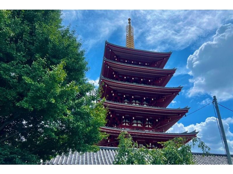 【東京・浅草】浅草寺ツアー・カップルや家族や友達とおみくじで運を試して、仏教の習慣と浅草の昔話や歴史を知りましょう！の紹介画像