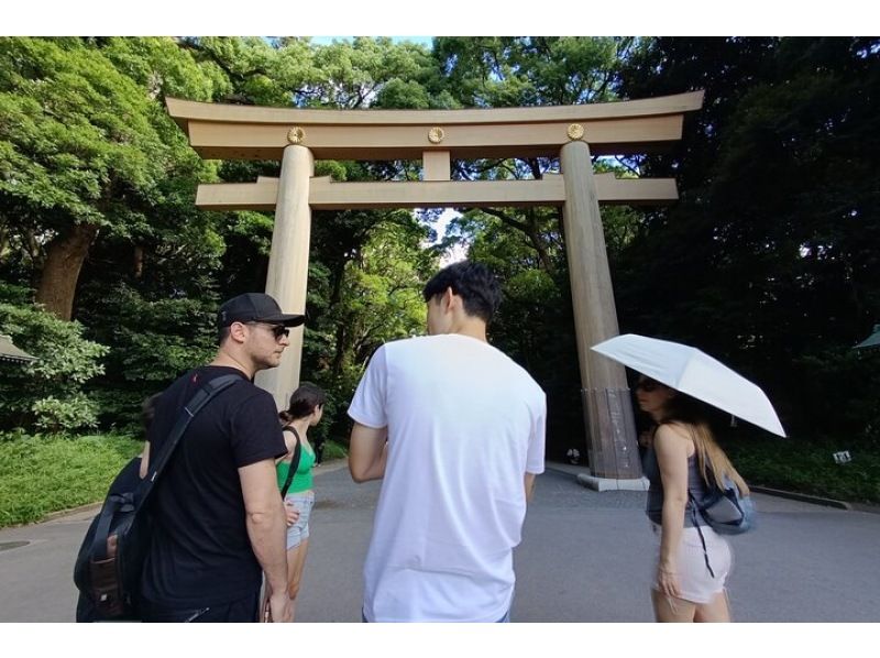 【东京原宿】明治神宫之旅！远离都市喧嚣，享受被自然环绕的悠闲漫步！（距原宿站步行1分钟）の紹介画像