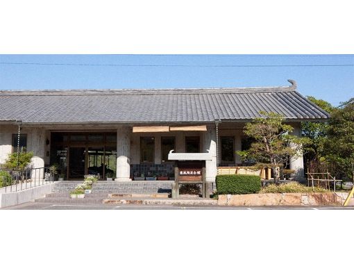 体験日:3/31まで【岡山・瀬戸内市・牛窓】陶芸体験・美しいブルーの絵付け!ゴス絵付けコース・最大100名OK 体験日:3/31まで【岡山・瀬戸内市・牛窓】陶芸体験・美しいブルーの絵付け!ゴス絵付けコース・最大100名OK