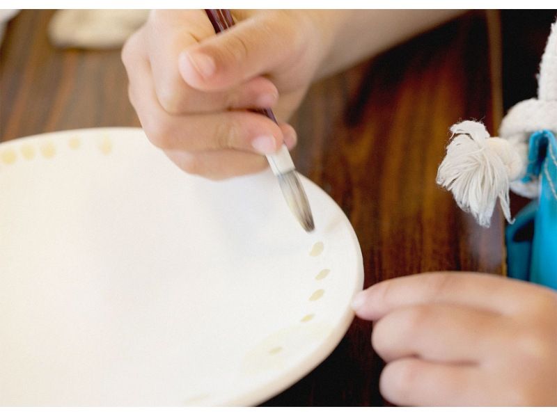 體驗日期：4月1日起 [岡山縣瀨戶內市牛窗町] 陶藝體驗 - 自由創作五色陶器！ 彩繪課程 - 最多100人の紹介画像