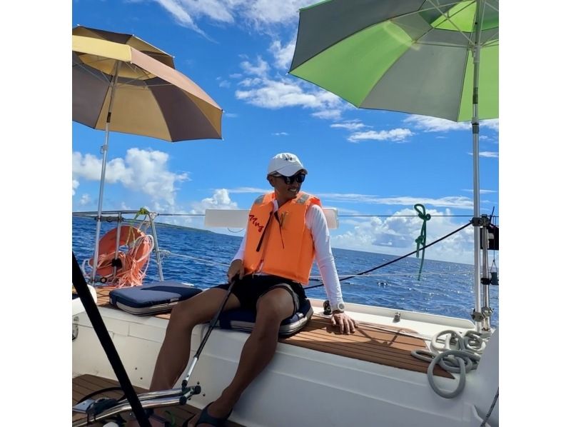 [Okinawa, Itoman] Affordable Yacht Sailing Cruise for 1 person (English version)の紹介画像