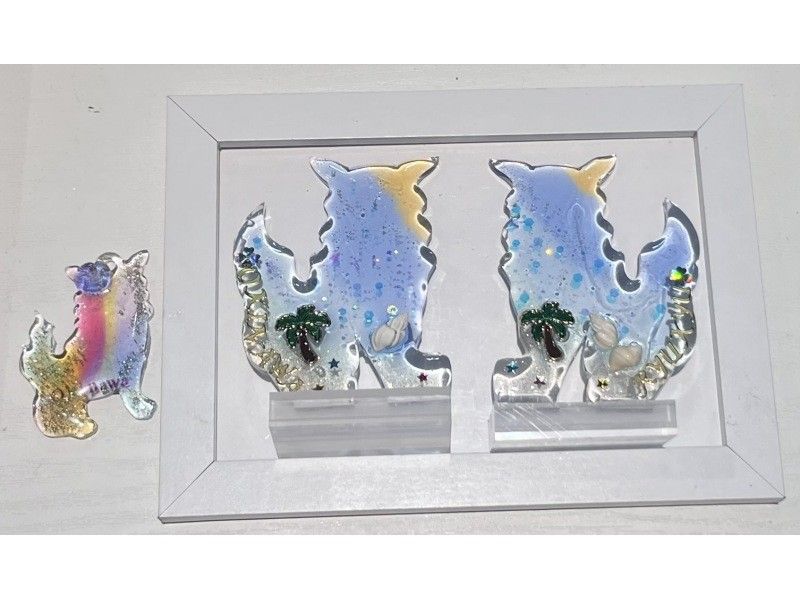 【沖繩，萬座岬】製作屬於你自己的原創閃亮樹脂「大石獅子」！用你最喜歡的部分和閃粉，打造獨一無二的旅行紀念品。の紹介画像