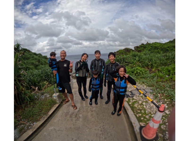 ☆2月オープン　先着順　期間限定特別割引実施中☆沖縄・青の洞窟☆シュノーケリングツアーの紹介画像