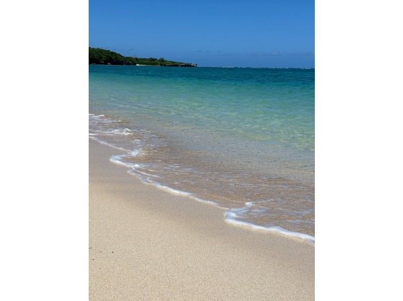 【沖縄・今帰仁村】クリアサップ・クリアカヤック&hellip;天然の水族館を味わえる。泳ぐのが苦手な方も大丈夫！シュノーケル&hellip;近くで鮮やかな竜宮城を体験！の紹介画像