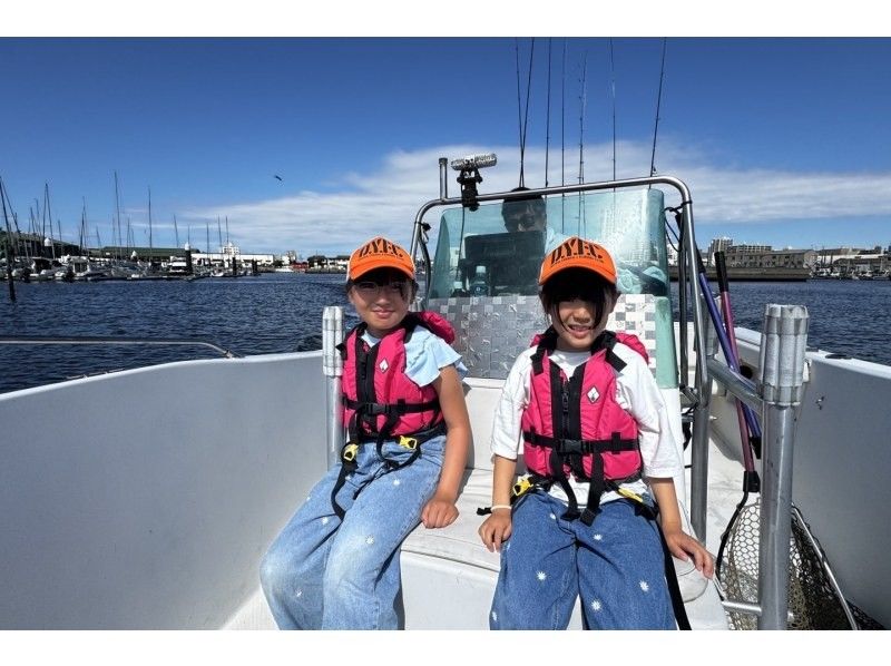 [Chiba, Funabashi] Hands-free fishing in the sea of ​​Funabashi / 2-hour sea fishing course (private charter available)の紹介画像