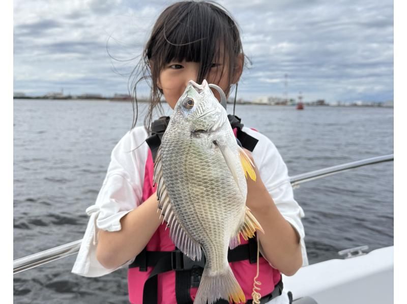 [Chiba, Funabashi] Hands-free fishing in the sea of ​​Funabashi / 2-hour sea fishing course (private charter available)の紹介画像