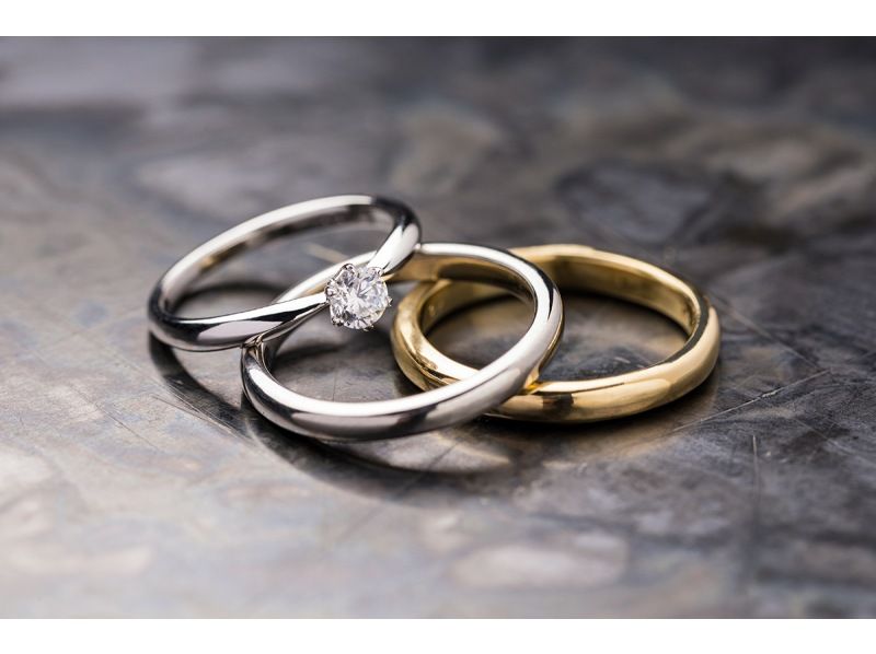 【札幌大通】手作婚戒體驗 | 婚禮當天即可帶回家！在裝飾著投影映射的夢幻工作室中，享受電影般的拍攝體驗。提供2年保固。の紹介画像