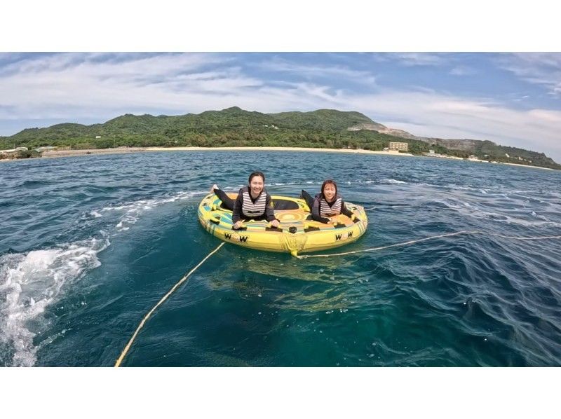 【沖繩北部】四種水上活動，包括香蕉船和彈珠船の紹介画像