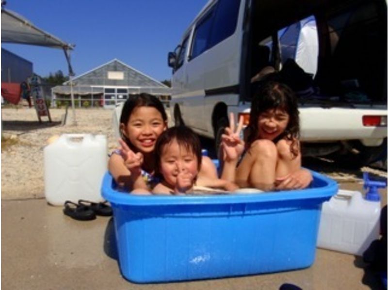 [沖繩]回憶十足！遊船+浮潛[2小時家庭]の紹介画像