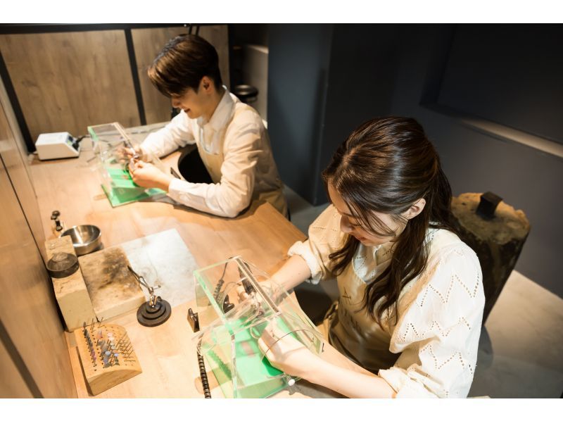 【北海道・札幌】世界に一つ「手作りシルバーネックレス」体験。ペア製作も人気で雨の日デートや観光の思い出に。サプライズにもおすすめのプラン！の紹介画像