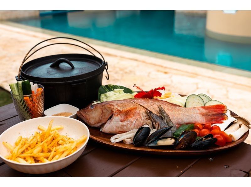 【石垣島／半日】SUP or カヤック90分！BBQ、サウナ、プール、サンセット鑑賞！写真・動画無料、ご家族、カップル大歓迎！9800円の紹介画像