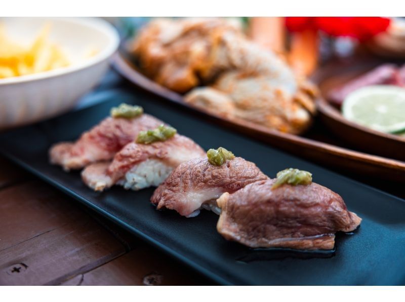 【石垣島／半日】SUP or カヤック90分！BBQ、サウナ、プール、サンセット鑑賞！写真・動画無料、ご家族、カップル大歓迎！9800円の紹介画像